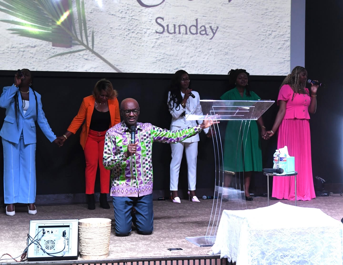 Cornerstone praise team worshiping